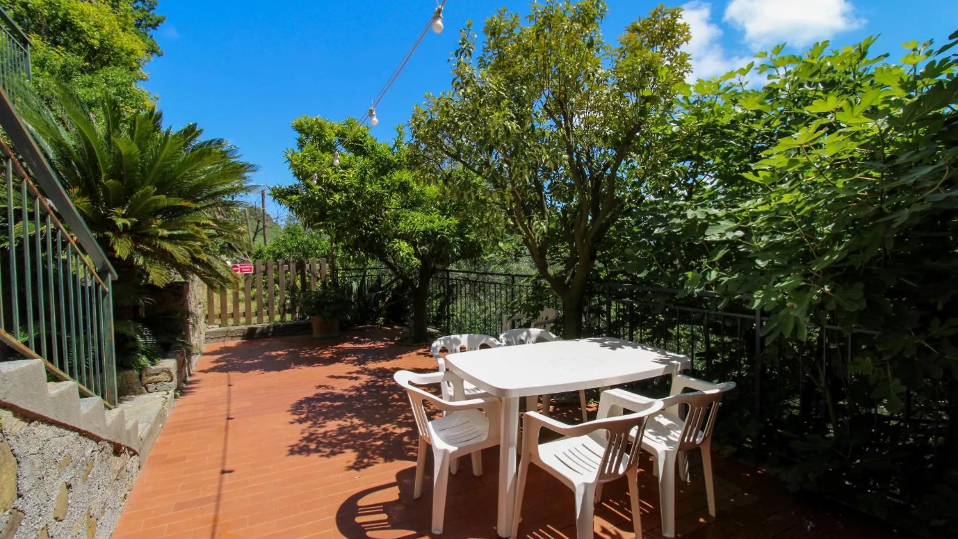 Apartment Verdemare - By Ligooria Vezzi Portio Italien